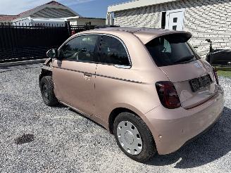 Fiat 500E 500 e 3+1 La Prima picture 3
