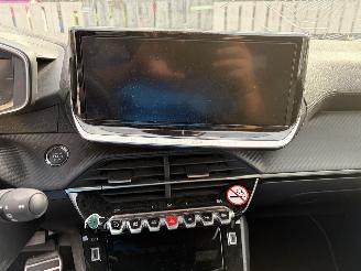 Peugeot 2008 GT-LINE -- AUTOMATIC picture 23