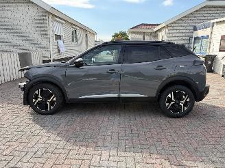 Peugeot 2008 GT-LINE -- AUTOMATIC picture 5