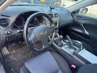 Lexus IS 220d Business picture 7