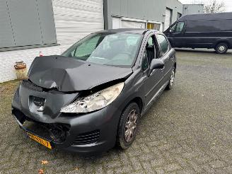 Schadeauto Peugeot 207 1.4 Vti Xline 2010/12