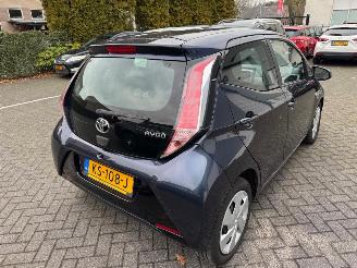 Toyota Aygo 1.0 VVT-i x-play picture 5