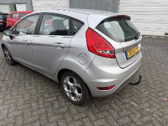 Ford Fiesta 1.4 Titanium picture 6