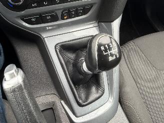 Ford  1.6 EcoBoost Lease Titanium picture 14