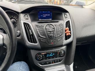 Ford  1.6 EcoBoost Lease Titanium picture 12