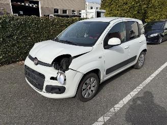 skadebil auto Fiat Panda 0.9 TwinAir Lounge 2016/10