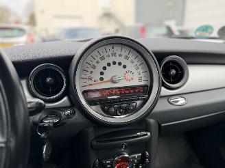 Mini  1.6 picture 18