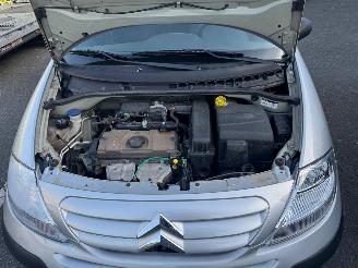 Citroën C3 1.4i Ligne Prestige picture 6