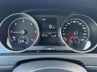 Volkswagen Golf 1.6 TDI Highline picture 5