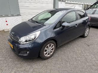skadebil auto Kia Rio 1.2 CVVT Super Pack 2014/1