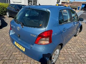 Toyota Yaris 1.3 VVTi Sol MMT picture 6