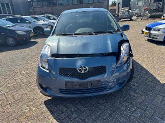 Voiture accidenté Toyota Yaris 1.3 VVTi Sol MMT 2007/11