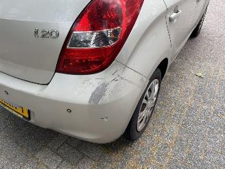 Hyundai I-20 1.2i DynamicVersion picture 5