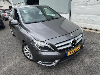 Mercedes B-klasse 180 Ambition picture 8