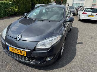 skadebil auto Renault Mégane 1.5 dCi Expression StartStop 2013/4