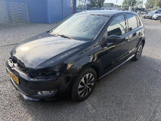 damaged passenger cars Volkswagen Polo 1.0 TSI BlueMotion Edition 2017/6