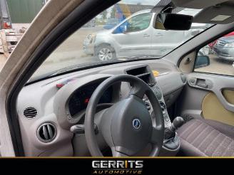 Fiat Panda Panda (169), Hatchback, 2003 / 2013 1.2 Fire picture 6