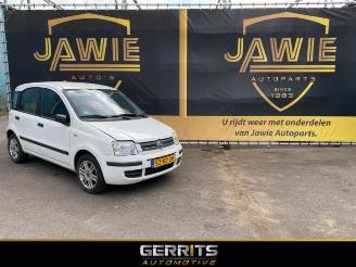 Vrakbiler auto Fiat Panda Panda (169), Hatchback, 2003 / 2013 1.2 Fire 2005/10