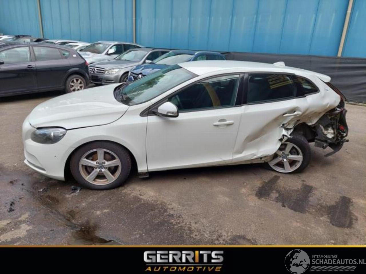Volvo V-40 V40 (MV), Hatchback 5-drs, 2012 / 2019 1.6 D2