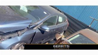 Salvage car Volvo V-40 V40 (MV), Hatchback 5-drs, 2012 / 2019 2.0 D2 16V 2016/7