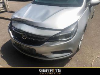 Vrakbiler auto Opel Astra Astra K Sports Tourer, Combi, 2015 / 2022 1.6 CDTI 110 16V 2016/9