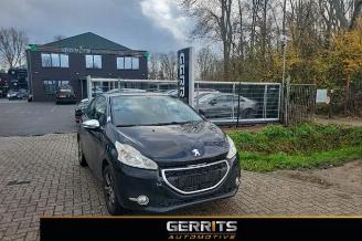 Uttjänta bilar auto Peugeot 208 208 I (CA/CC/CK/CL), Hatchback, 2012 / 2019 1.0 Vti 12V PureTech 2014/9