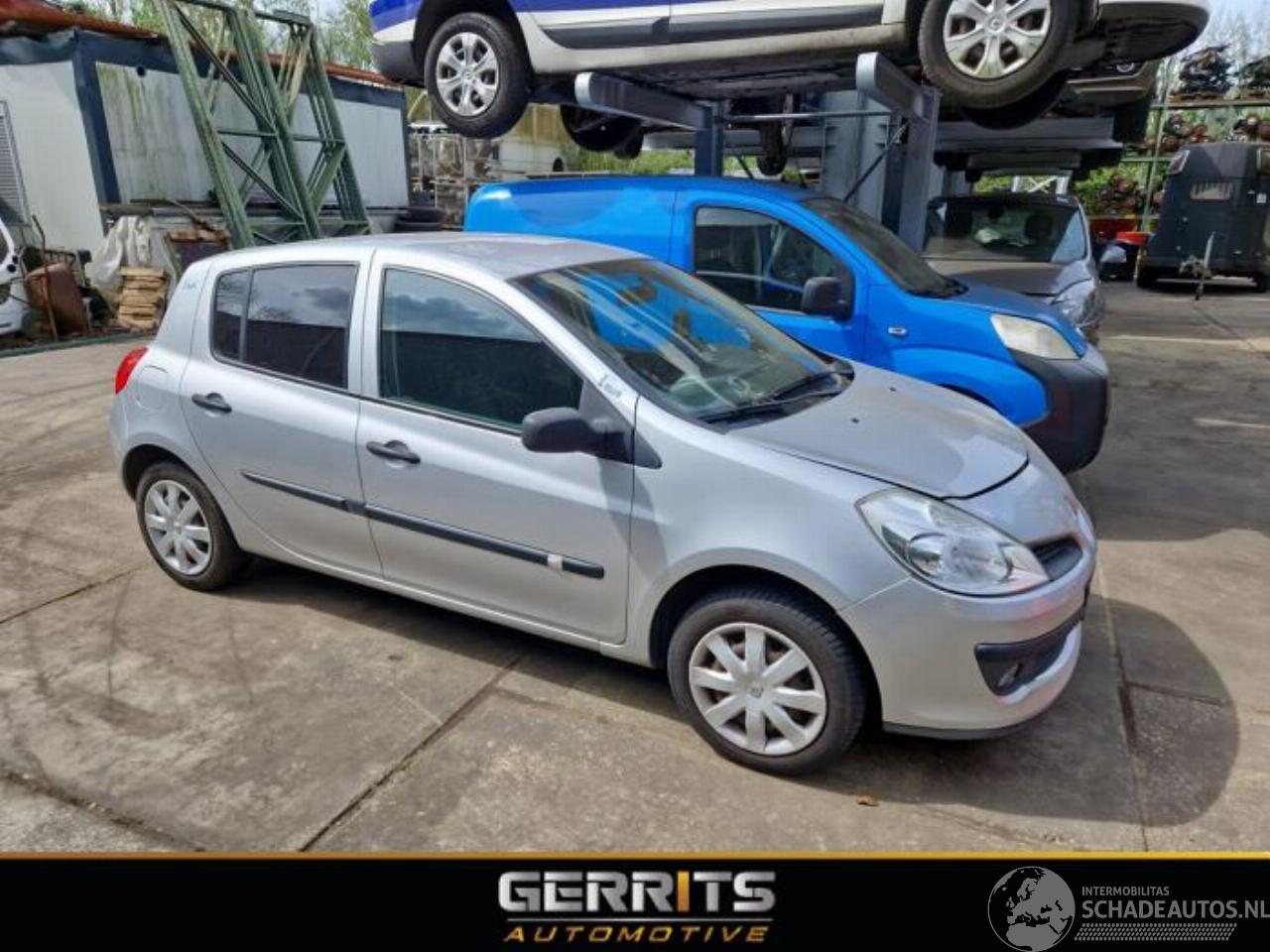 Renault Clio Clio III (BR/CR), Hatchback, 2005 / 2014 1.2 16V 75