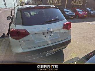Vrakbiler auto Suzuki Vitara Vitara (LY/MY), SUV, 2015 1.0 Booster Jet Turbo 12V 2019/7