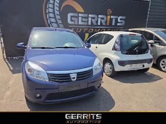 Vrakbiler auto Dacia Sandero Sandero I (BS), Hatchback, 2008 / 2013 1.6 2009/7