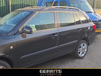 Uttjänta bilar auto Skoda Fabia Fabia II Combi, Combi 5-drs, 2007 / 2014 1.2 TSI 2011/6