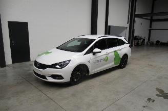 Auto incidentate Opel Astra ULTIMATE 2021/1