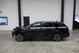 Kia Ceed SW picture 2