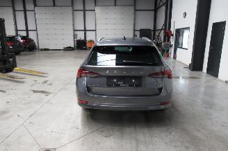 Skoda Octavia STYLE picture 4
