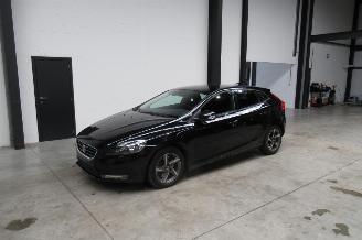 škoda osobní automobily Volvo V-40 BREAK 2017/3