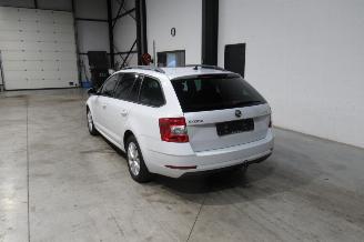Skoda Octavia AMBITION picture 3