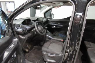 Peugeot Rifter ALLURE PACK picture 18