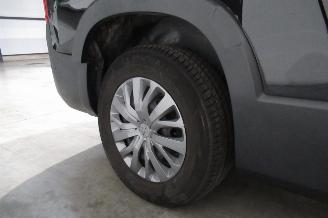 Peugeot Rifter ALLURE PACK picture 9