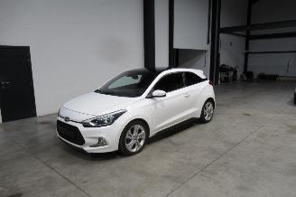 skadebil auto Hyundai I-20 COUPE SPORT 2017/7