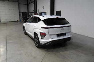 Hyundai Kona SUV picture 3