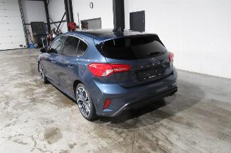 Ford Focus ST-LINE picture 3