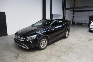 Vaurioauto  passenger cars Mercedes GLA SEDAN 2019/4