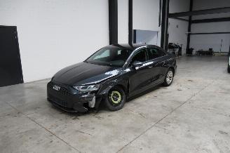 Vaurioauto  passenger cars Audi A3 BERLINE 2023/7