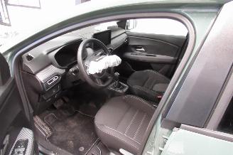 Dacia  JOGGER FULL HYBRID EXPRESSION picture 17