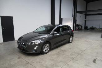 Vaurioauto  passenger cars Ford Focus COOL&CONNECT 2018/11