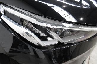 BMW iX1 SUV picture 10