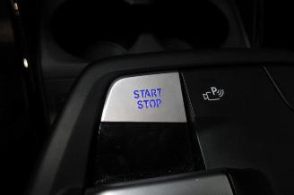 BMW iX1 SUV picture 34