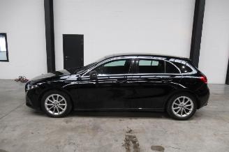 Mercedes A-klasse SEDAN picture 2