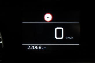 Peugeot 208 SEDAN picture 20