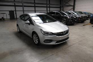 Opel Astra SEDAN picture 6