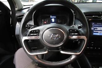 Hyundai Tucson SUV picture 25